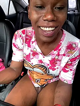 sweetsarabig22cm online show from November 27, 6:41 pm