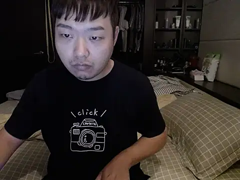 taiwansmalldickchubby online show from September 10, 9:25 pm