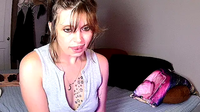 ZeelaXoXo online show from January 10, 4:41 am