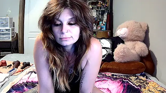 ZeelaXoXo online show from February 22, 4:26 am