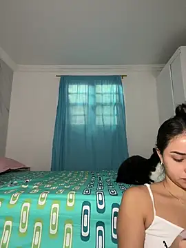 Kimmymadison- online show from February 26, 8:31 pm