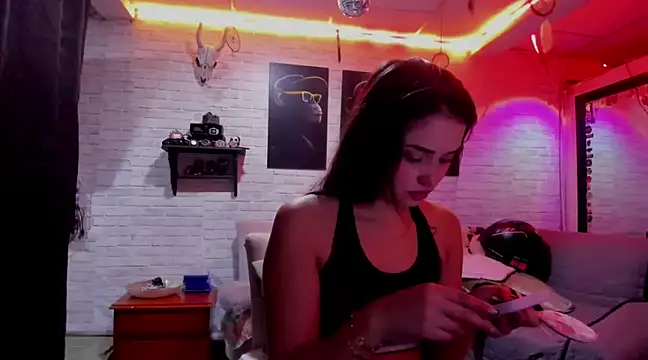 Snapshot of Kimmymadison- chatting on January 17, 2:39 am Kimmymadison- online show from January 17, 2:39 am