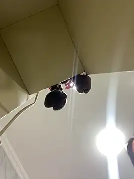 Kimmymadison- online show from February 10, 8:19 pm