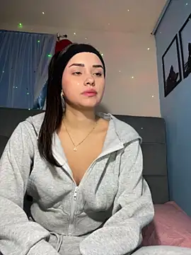 Snapshot of Kimmymadison- chatting on October 12, 1:18 am Kimmymadison- online show from October 12, 1:18 am