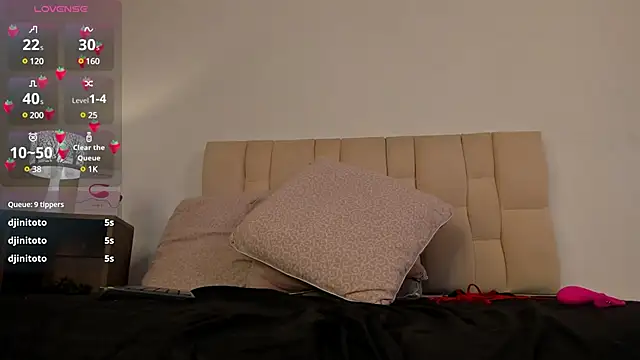 Roxxy mora online show from February 26, 3:25 am