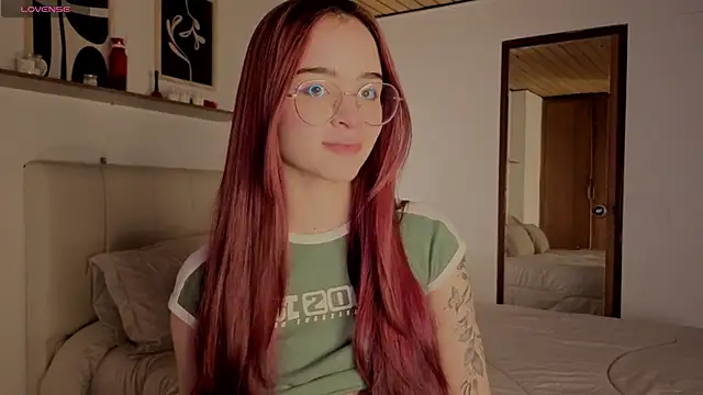 Roxxy mora online show from October 31, 11:11 pm