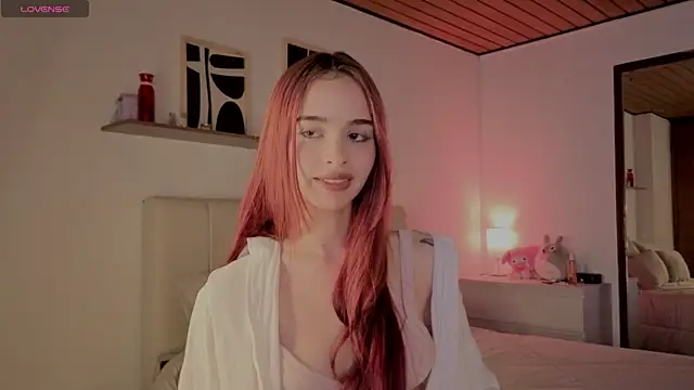 Roxxy mora online show from November 27, 10:10 pm