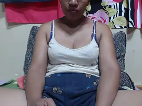 Snapshot of Linda_sexy chatting on March 16, 7:04 am Linda sexy online show from March 16, 7:04 am