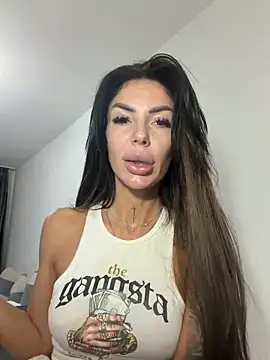 RaquelleVon online show from March 30, 4:36 am