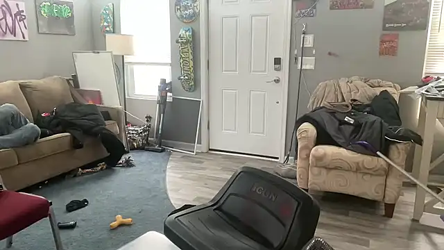 hungkubenski online show from January 10, 5:30 pm