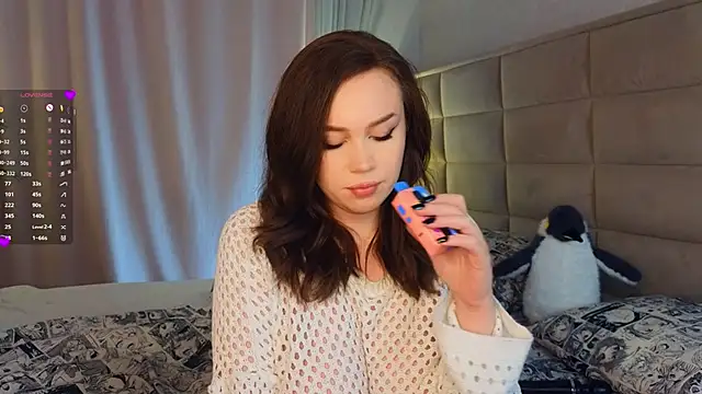 Snapshot of AsteriaHamel chatting on March 12, 3:07 pm AsteriaHamel online show from March 12, 3:07 pm