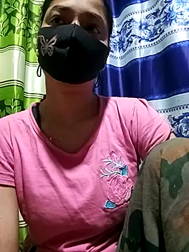 Snapshot of Aruyeshi- chatting on March 11, 11:04 pm Aruyeshi- online show from March 11, 11:04 pm