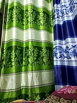 Snapshot of Aruyeshi- chatting on March 18, 9:23 am Aruyeshi- online show from March 18, 9:23 am