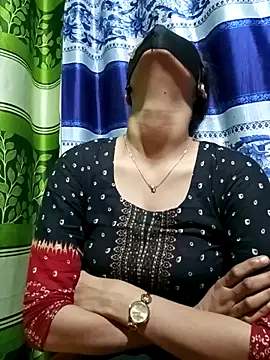 Snapshot of Aruyeshi- chatting on March 18, 11:42 pm Aruyeshi- online show from March 18, 11:42 pm