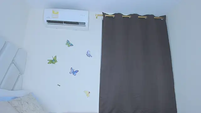 sofiacastillo01 online show from February 14, 3:51 am