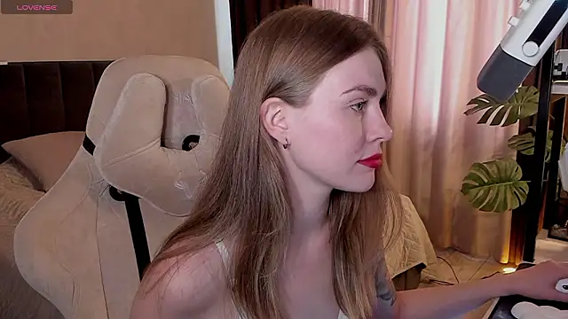 LoveGameSexx online show from March 26, 8:56 am