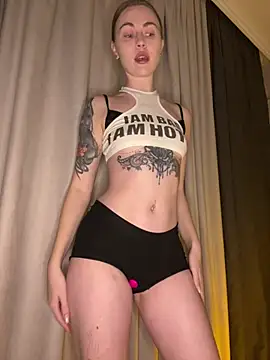 LoveGameSexx online show from February 26, 4:51 pm