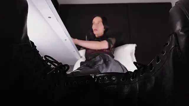 Edranah online show from April 13, 10:03 pm