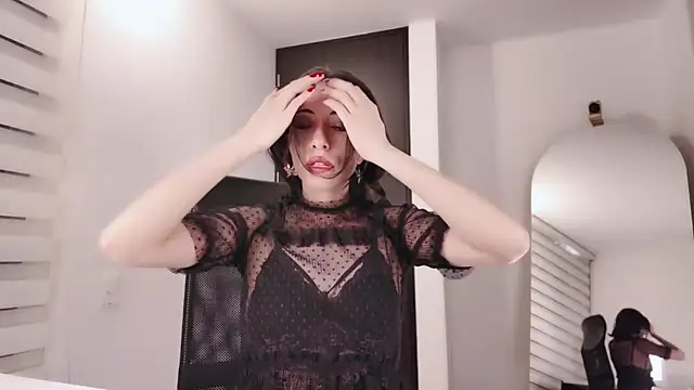 Snapshot of Edranah chatting on November 23, 9:36 pm Edranah online show from November 23, 9:36 pm