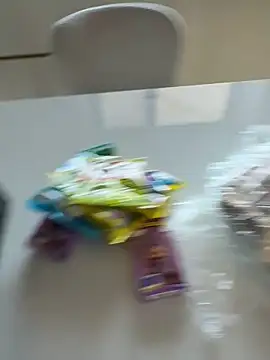 EvaSunderland online show from April 13, 1:15 pm