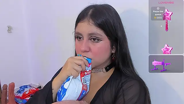 lola clit online show from October 21, 12:37 pm