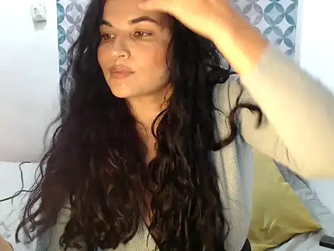 Snapshot of Katalleyaa chatting on October 4, 11:06 pm Katalleyaa online show from October 4, 11:06 pm