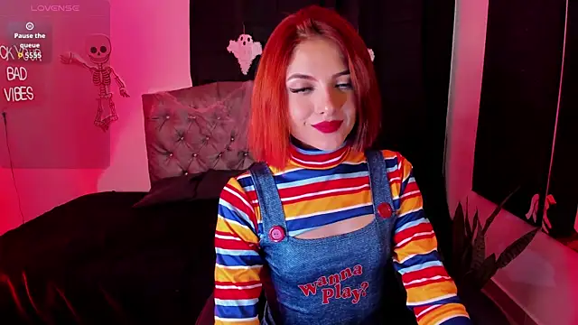 VictoriaRosse  online show from October 20, 11:49 pm