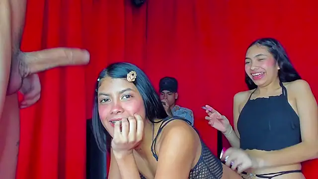 Extreme Team8 online show from November 15, 11:53 pm