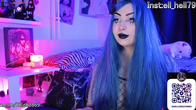 Kitty goth online show from November 7, 8:35 pm