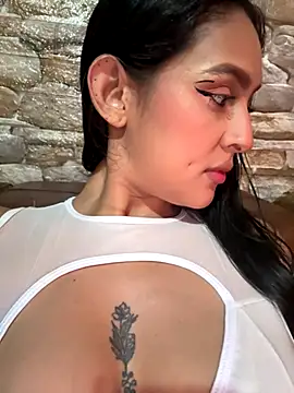 Snapshot of twohornys chatting on October 26, 6:19 pm twohornys online show from October 26, 6:19 pm