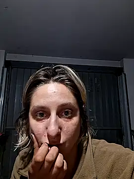 Anitabambola online show from May 5, 3:42 am