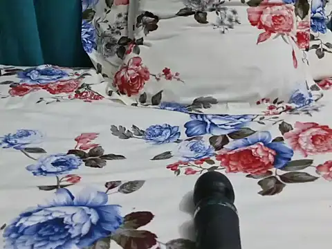 Sweetrata  online show from February 16, 9:52 am