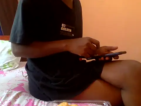 Sweetrata  online show from March 8, 10:18 am