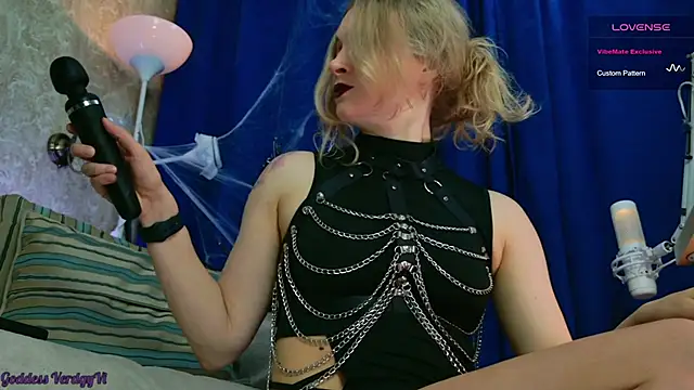 VerdgyMiller online show from October 28, 6:56 am