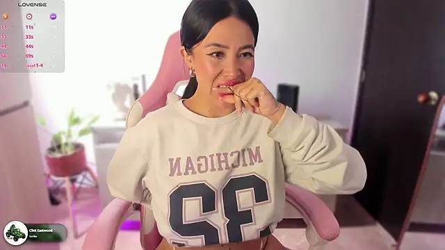 kim sojinn online show from February 10, 6:13 pm