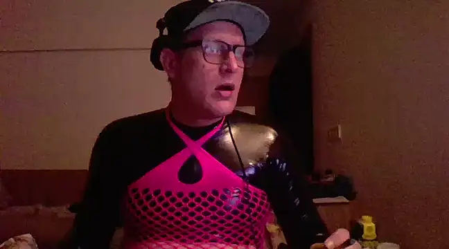 Bigthroaterboy online show from March 16, 12:01 am