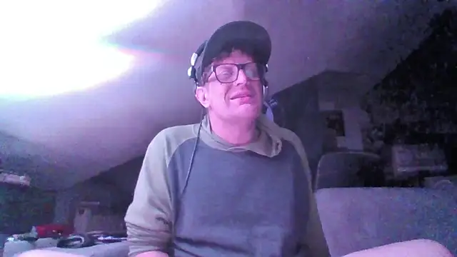 Bigthroaterboy online show from October 27, 5:08 am