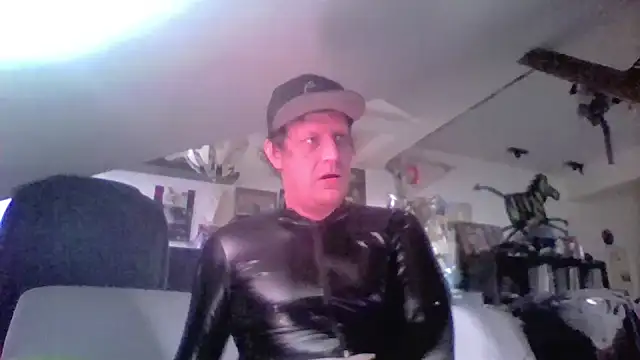 Bigthroaterboy online show from May 13, 5:09 pm
