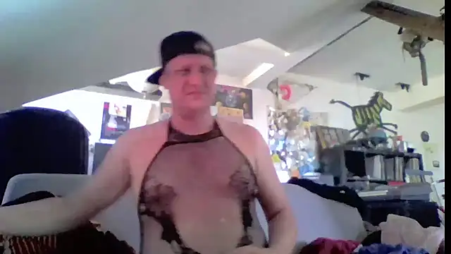 Bigthroaterboy online show from May 25, 2:16 pm
