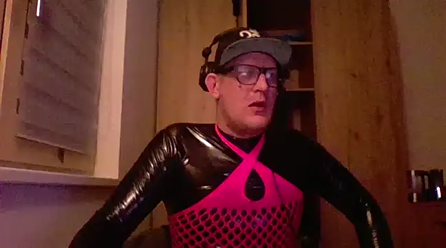 Bigthroaterboy online show from February 21, 7:43 pm