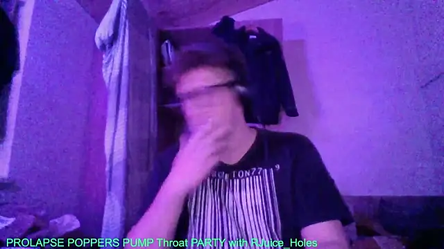 Bigthroaterboy online show from October 23, 8:18 pm