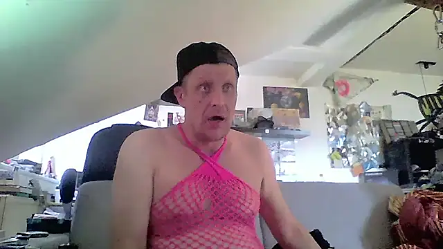 Bigthroaterboy online show from June 22, 3:31 pm