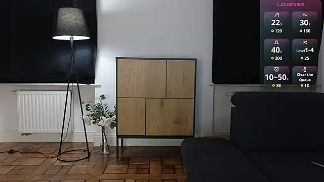 Snapshot of Sara_Tranquil chatting on February 4, 11:06 pm Sara Tranquil online show from February 4, 11:06 pm