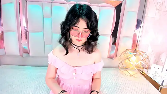 SaraMartini1 online show from September 21, 6:29 am