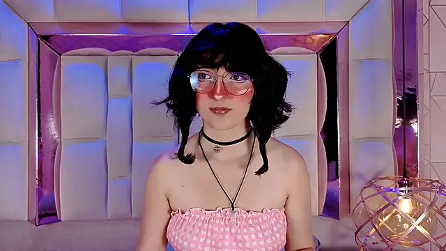 SaraMartini1 online show from March 28, 6:03 am