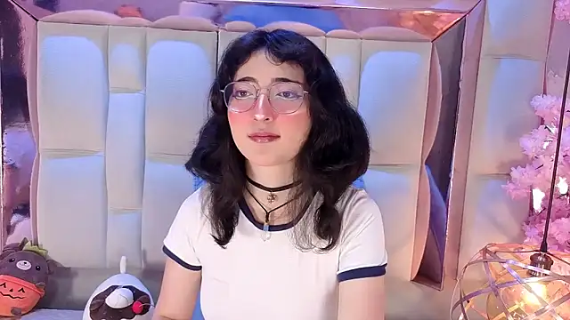 SaraMartini1 online show from January 6, 6:06 am