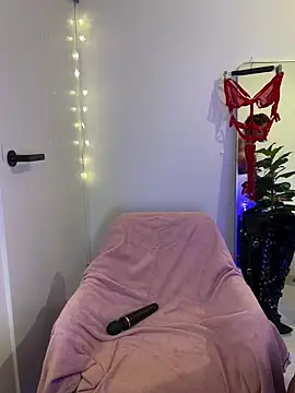 SmilingDutchie online show from December 16, 6:27 pm