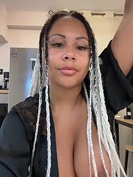 HaileyDiana online show from October 24, 6:29 pm