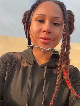 HaileyDiana online show from March 20, 3:57 pm