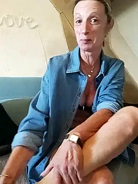 tatianasexymilf online show from June 2, 2:50 pm